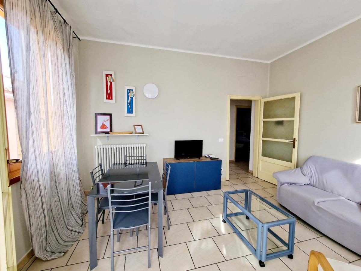 Center View Apartment Bardolino Exteriör bild